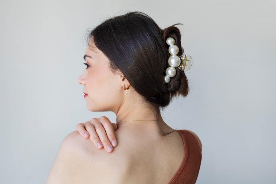 7 Hair Accessories That Are Damaging Your Hair