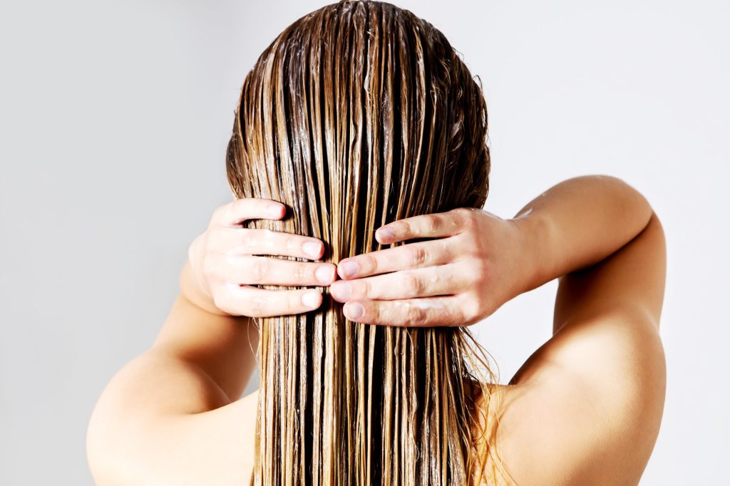 6 Benefits of Using Hair Masks